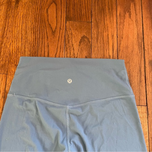Lululemon Athletica Light Blue Ribbed Leggings - Picture 5 of 5